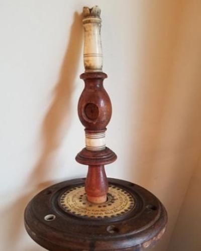 Ets Chayim (Tree of Life) Torah roller © Elissa Sampson
